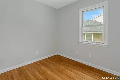 85 Burwood Avenue #Back, Stamford, CT 06902 - Photo 12