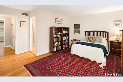 100 South Avenue, New Canaan, CT 06840 - Photo 20