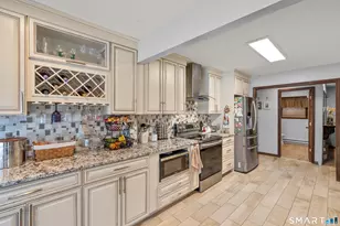 57 Mistywood Ln, Naugatuck, CT 06770 - Photo 14