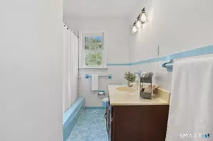 5 Kingswood Rd, Danbury, CT 06811 - Photo 16