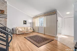 200 Mohegan Dr, West Hartford, CT 06117 - Photo 12