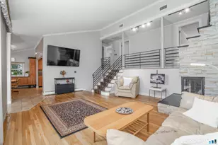 200 Mohegan Dr, West Hartford, CT 06117 - Photo 10