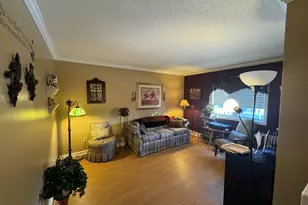 8 Whispering Pines Dr, Wallingford, CT 06492 - Photo 12