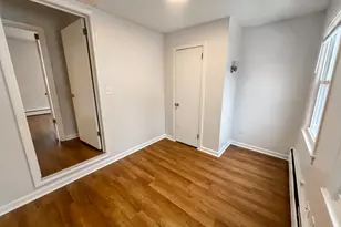 8 Locust St, New Britain, CT 06051 - Photo 6