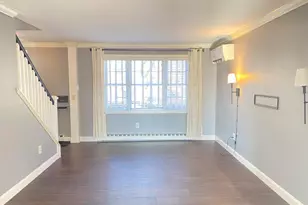 10 Fleetwood Dr, Danbury, CT 06810 - Photo 6