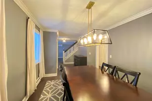 10 Fleetwood Dr, Danbury, CT 06810 - Photo 8