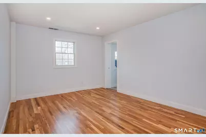 20 Dorothy Street, Milford, CT 06460 - Photo 12