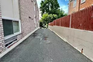 1428 North Ave, Bridgeport, CT 06604 - Photo 6