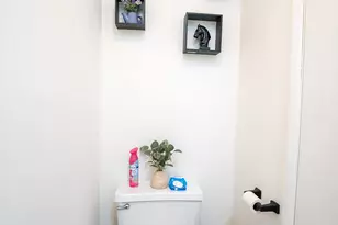 383 Lombard St, New Haven, CT 06513 - Photo 6