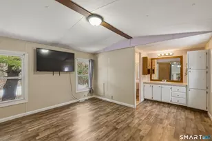 325 Kelly Rd, Vernon, CT 06066 - Photo 12