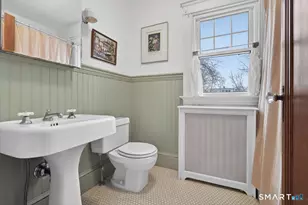 73 Woodlawn St, Hamden, CT 06517 - Photo 24