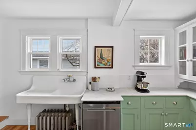 73 Woodlawn Street, Hamden, CT 06517 - Photo 16