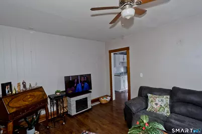 54 Hartford Avenue, Enfield, CT 06082 - Photo 24