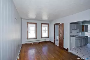 54 Hartford Ave, Enfield, CT 06082 - Photo 6