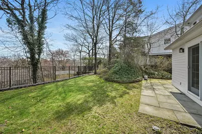 15 Richmond Drive, Greenwich, CT 06870 - Photo 28