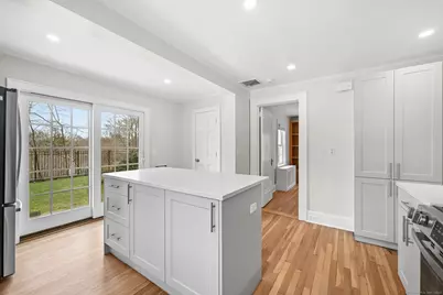 15 Richmond Drive, Greenwich, CT 06870 - Photo 12