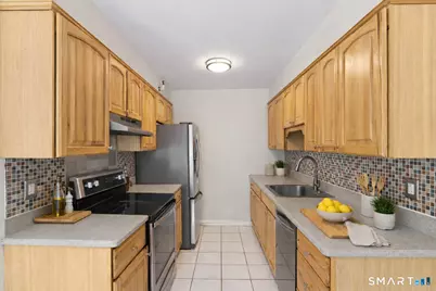 101 Grove Street #19, Stamford, CT 06901 - Photo 8