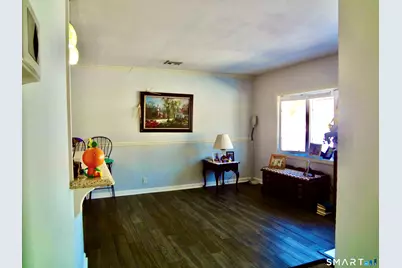 6 Fairview Street, Ansonia, CT 06401 - Photo 8