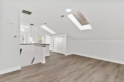 972 State Street #3, New Haven, CT 06511 - Photo 2