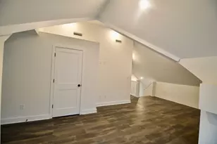 21 Nichols St, Ansonia, CT 06401 - Photo 12