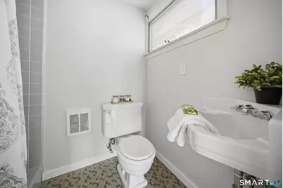 1719 Asylum Avenue, West Hartford, CT 06117 - Photo 34