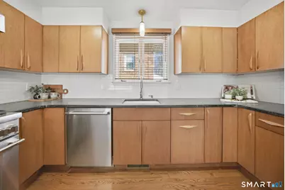 1719 Asylum Avenue, West Hartford, CT 06117 - Photo 2