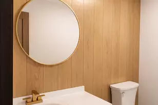 60 Fox Chase Ln, West Hartford, CT 06107 - Photo 6