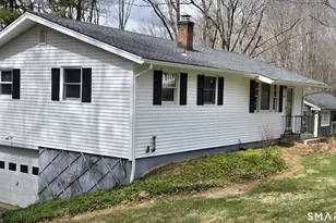 20 Brookfield Meadows, Brookfield, CT 06804 - Photo 1