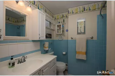 7 Old Forge Road, North Haven, CT 06473 - Photo 28