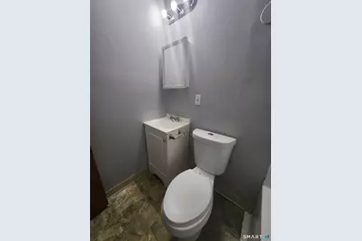 31 Whitmore Street, Hartford, CT 06114 - Photo 16