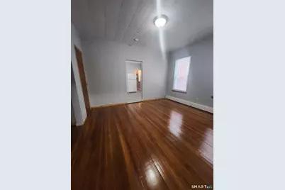 31 Whitmore Street, Hartford, CT 06114 - Photo 10