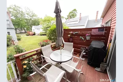 40 Grove Street #B, Manchester, CT 06042 - Photo 4