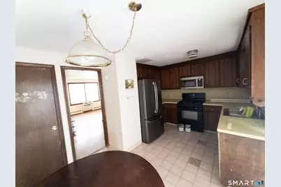 40 Grove Street #B, Manchester, CT 06042 - Photo 8