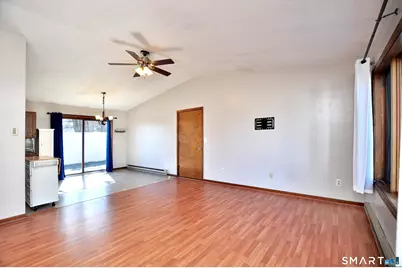 16 Tuscarora Place, Bristol, CT 06010 - Photo 6