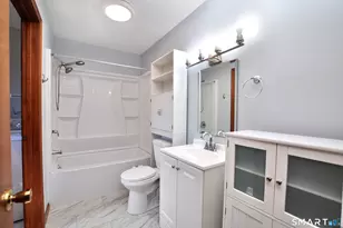 16 Tuscarora Pl, Bristol, CT 06010 - Photo 22