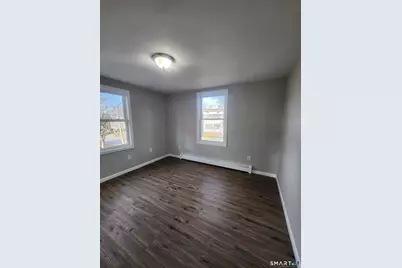 7 Walnut Street #1, Middletown, CT 06457 - Photo 8