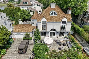 32 Nearwater Rd, Norwalk, CT 06853 - Photo 1