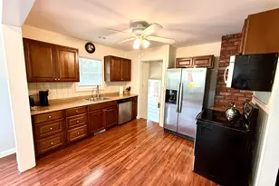 3 Willow St, Seymour, CT 06483 - Photo 10