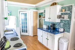 127 Shore Rd, Clinton, CT 06413 - Photo 22