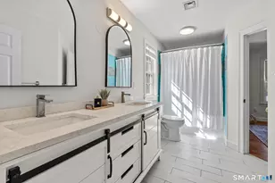 102 Hunter Dr, West Hartford, CT 06107 - Photo 28