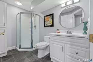 102 Hunter Dr, West Hartford, CT 06107 - Photo 22