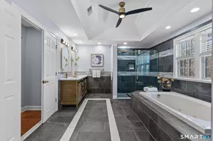 102 Hunter Dr, West Hartford, CT 06107 - Photo 32