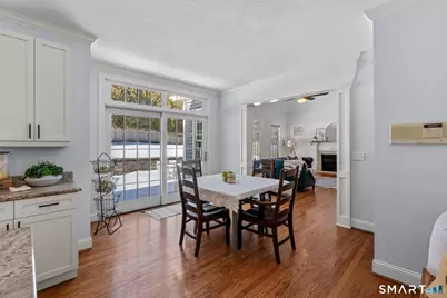 102 Hunter Drive, West Hartford, CT 06107 - Photo 14