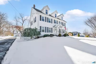 28 Elwood Road, Manchester, CT 06040 - Photo 2