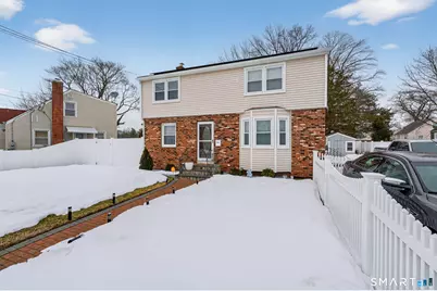 83 Deerfield Drive, Manchester, CT 06040 - Photo 2