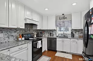 83 Deerfield Dr, Manchester, CT 06040 - Photo 14