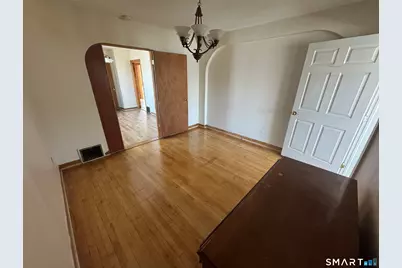 1097 Dixwell Avenue, Hamden, CT 06514 - Photo 4