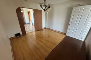 1097 Dixwell Ave, Hamden, CT 06514 - Photo 4