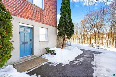 51 Park Avenue #6-32, Danbury, CT 06810 - Photo 1