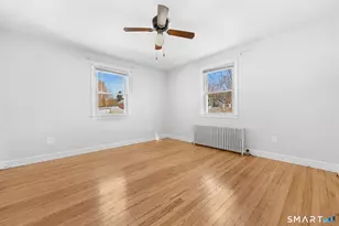 3 E Wood St, Waterford, CT 06385 - Photo 16